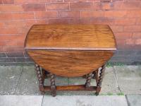 Oak barley twist table